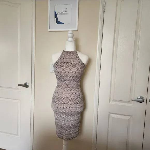 4SI3MNA Metallic Pink Backless Strappy Dress - Picture 9 of 9